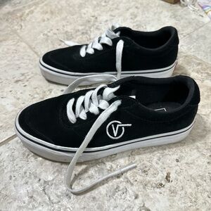 Black Sneakers with White Laces